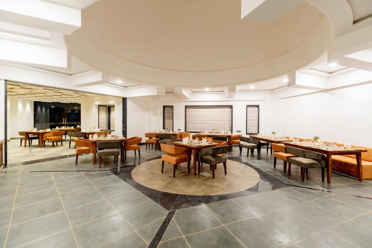 烏代浦 Traavista Aravali Mahal酒店 外观 照片