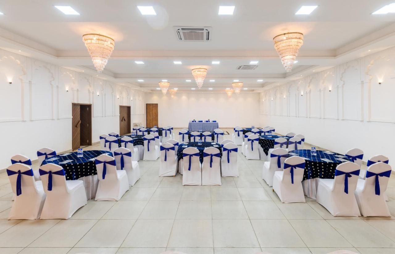 烏代浦 Traavista Aravali Mahal酒店 外观 照片